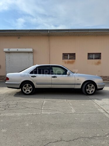 Mercedes E 200 d 1998, 400,000 km - 2.2 л - Bakı