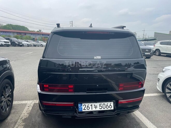 Hyundai Santa Fe-5
