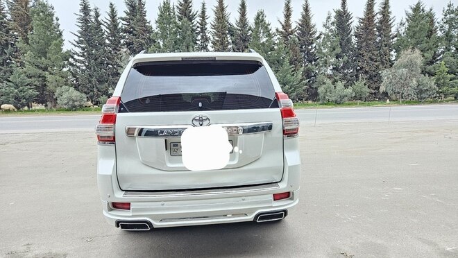 Toyota Land Cruiser Prado 2014, 143,000 km - 2.7 l - Sabirabad