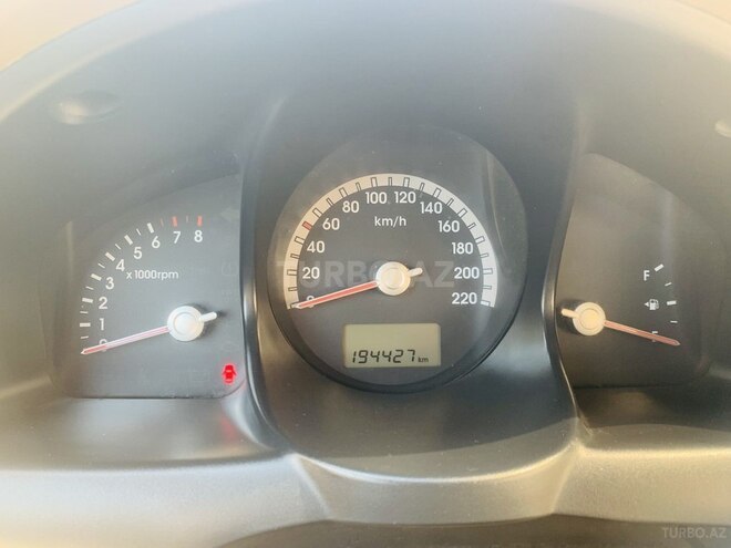 Kia Sportage 2008, 196,000 km - 2.0 l - Sumqayıt
