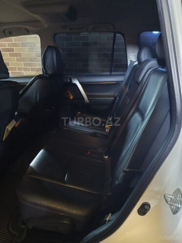 Toyota Land Cruiser Prado 2013, 62,000 km - 4.0 l - Bakı