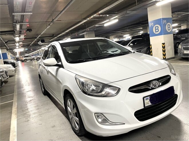Hyundai Accent 2014, 208,000 km - 1.6 л - Bakı