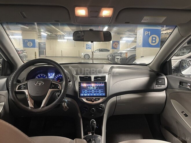 Hyundai Accent 2014, 208,000 km - 1.6 л - Bakı