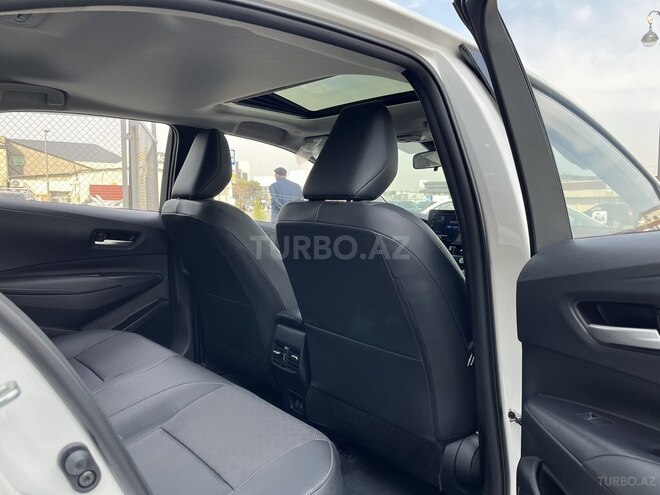 Toyota Corolla-11
