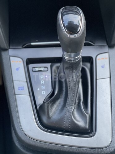 Hyundai Elantra 2017, 125,000 km - 2.0 l - Bakı