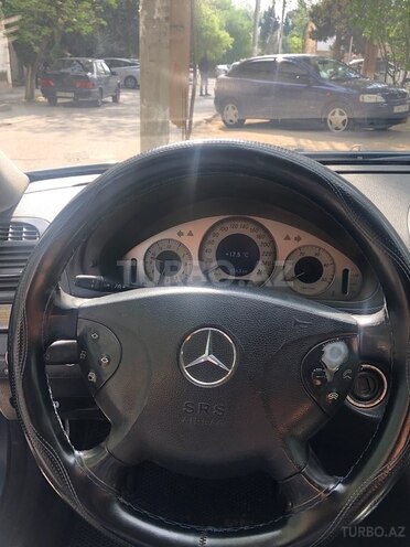 Mercedes E 220 d 2003, 511,000 km - 2.2 l - Sumqayıt