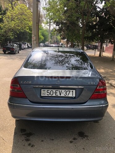 Mercedes E 220 d 2003, 511,000 km - 2.2 l - Sumqayıt