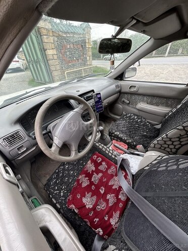 Toyota Corolla 1998, 350,000 km - 1.3 l - Qəbələ