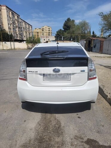 Toyota Prius 2011, 360,000 km - 1.8 l - Sumqayıt