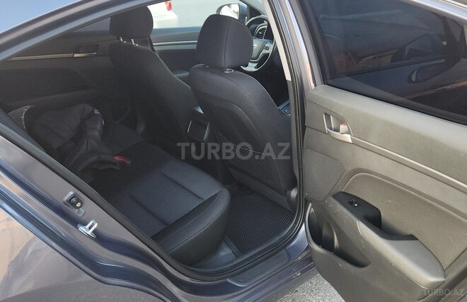 Hyundai Elantra 2017, 153,000 km - 2.0 l - Bakı