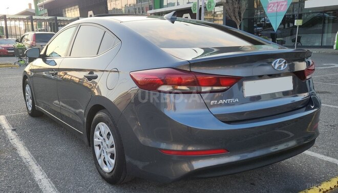 Hyundai Elantra 2017, 153,000 km - 2.0 l - Bakı