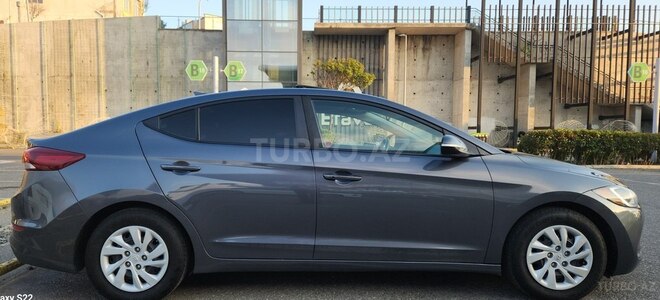 Hyundai Elantra 2017, 153,000 km - 2.0 l - Bakı