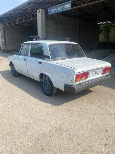 LADA (VAZ) 2105 1984, 12,345 km - 1.5 l - Salyan