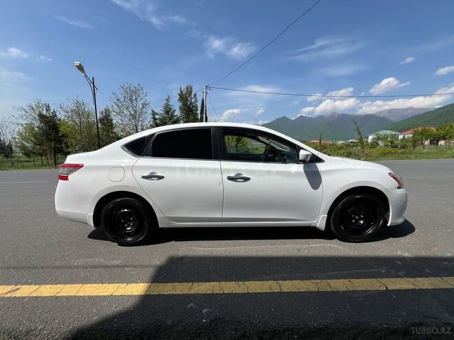 Nissan Sentra 2015, 171,000 km - 1.8 l - Qax