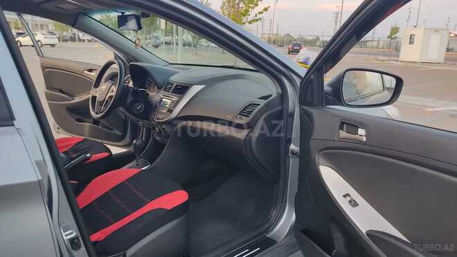 Hyundai Accent 2019, 115,000 km - 1.4 л - Bakı