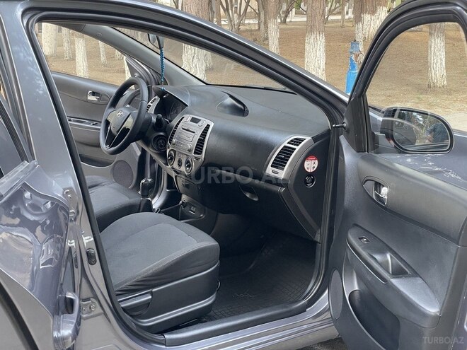 Hyundai i20 2011, 312,738 km - 1.4 l - Bakı