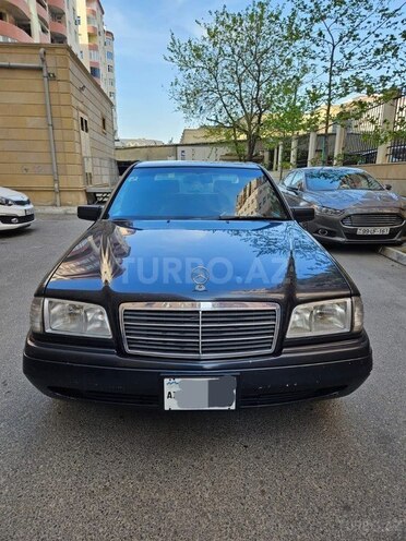 Mercedes C 200 1996, 323,100 km - 2.0 l - Bakı