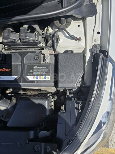 Hyundai Accent 2015, 209,000 km - 1.6 л - Bakı