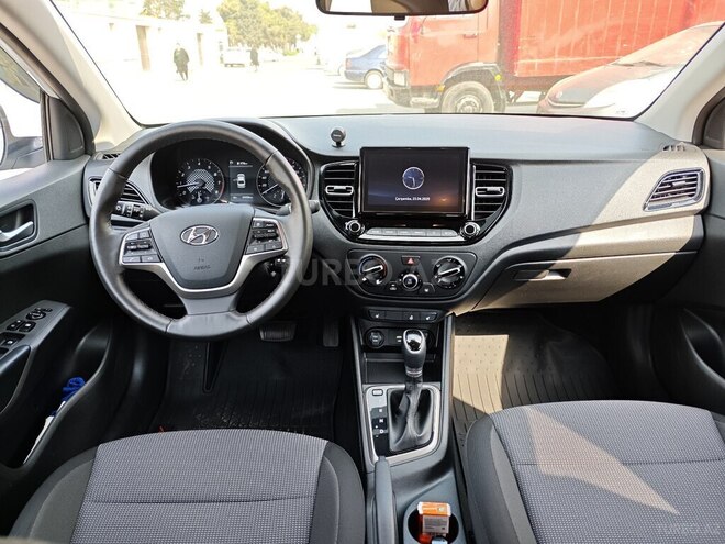 Hyundai Accent 2021, 50,000 km - 1.6 л - Bakı