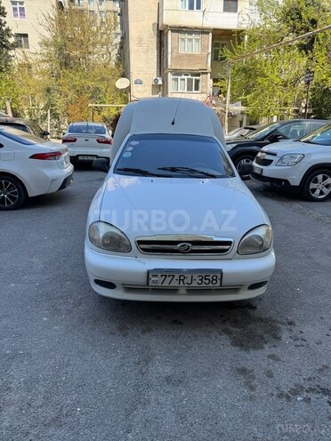 Daewoo Lanos 2011, 226,000 km - 1.5 l - Bakı