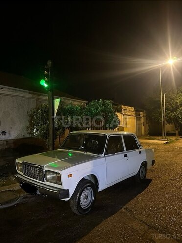 LADA (VAZ) 2107 2009, 22,000 km - 1.6 l - Gəncə