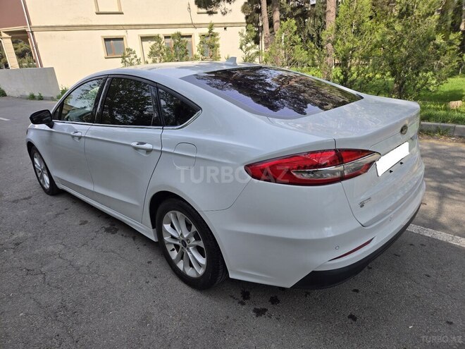 Ford Fusion (North America)-5