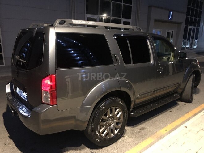 Nissan Pathfinder 2005, 290,000 km - 4.0 l - Bakı