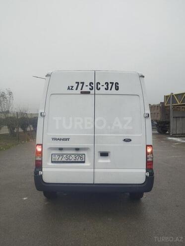 Ford Transit-2