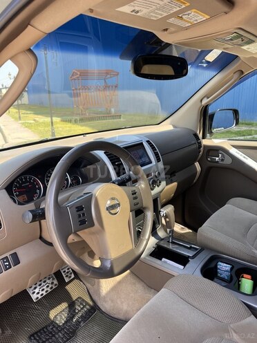 Nissan Pathfinder 2005, 290,000 km - 4.0 l - Bakı