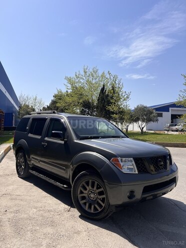 Nissan Pathfinder 2005, 290,000 km - 4.0 l - Bakı