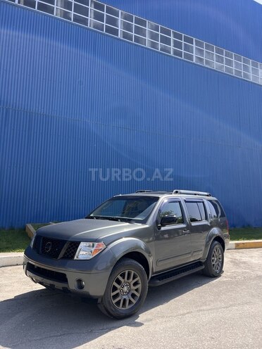Nissan Pathfinder 2005, 290,000 km - 4.0 l - Bakı