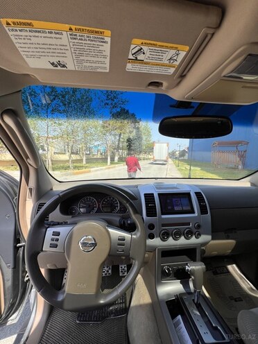Nissan Pathfinder 2005, 290,000 km - 4.0 l - Bakı