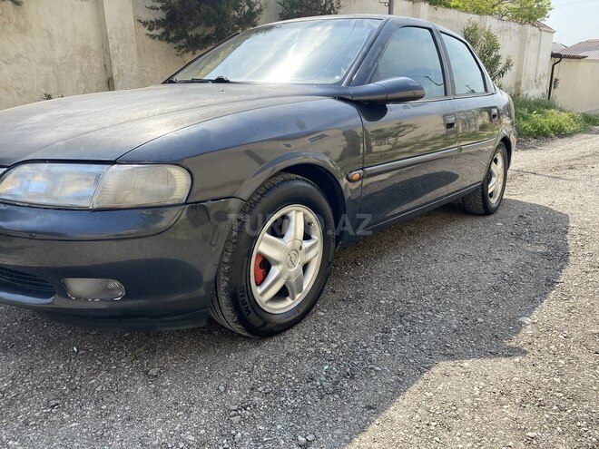 Opel Vectra 1996, 321,000 km - 2.0 l - Bakı