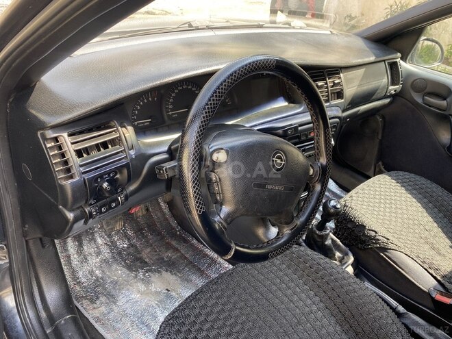 Opel Vectra 1996, 321,000 km - 2.0 l - Bakı