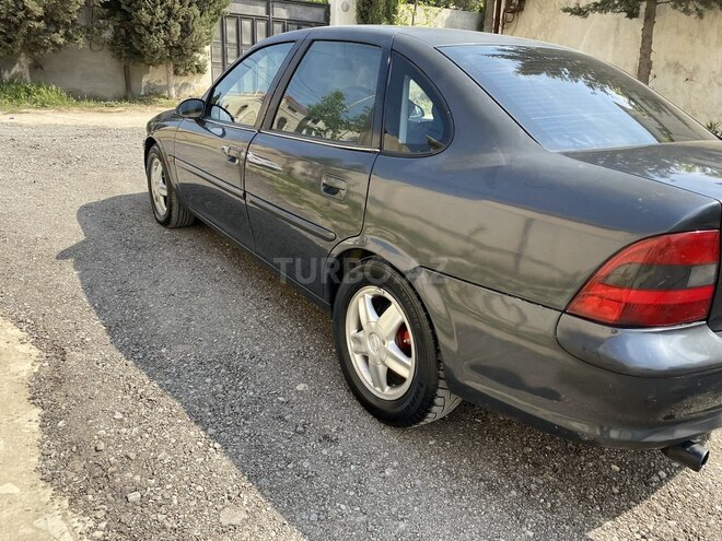 Opel Vectra 1996, 321,000 km - 2.0 l - Bakı