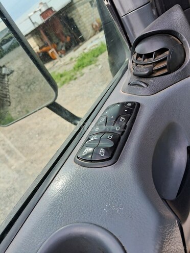 Mercedes Atego 2528 2005, 230,000 km - 4.3 l - Bərdə