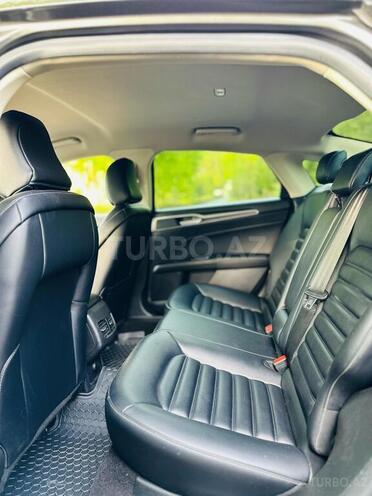 Ford Fusion (North America) 2020, 172,000 km - 1.5 l - Qax