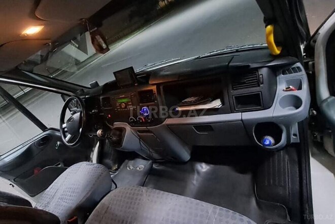 Ford Transit 2008, 232,000 km - 2.4 l - Bakı