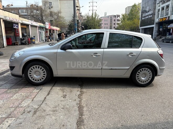 Opel Astra 2007, 215,000 km - 1.4 l - Bakı