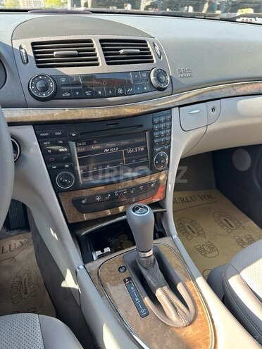 Mercedes E 350 2008, 242,906 km - 3.5 l - Bakı