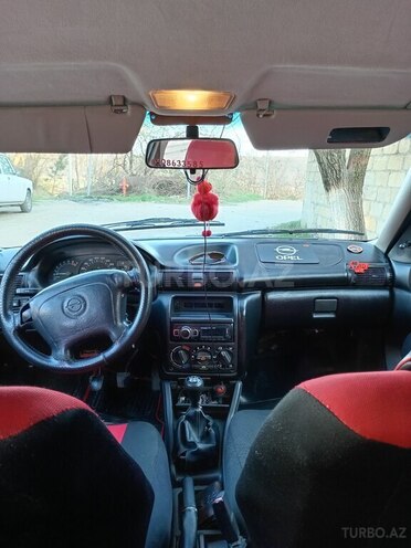 Opel Astra 1997, 444,000 km - 1.6 l - Qusar