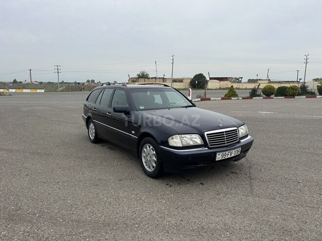 Mercedes C 200 2000, 219,000 km - 2.0 л - Gəncə
