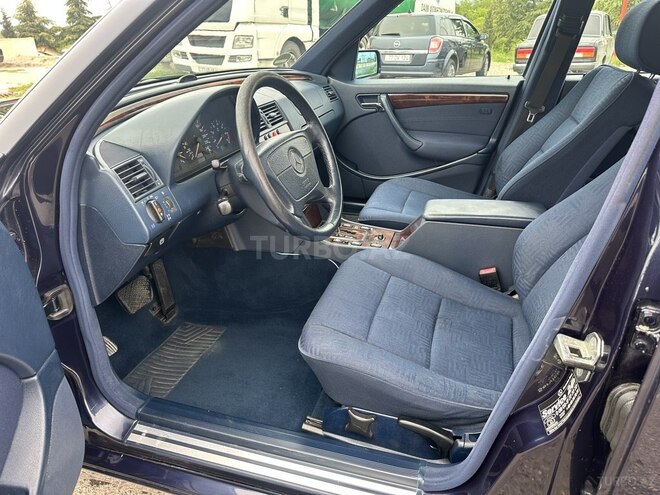 Mercedes C 200 2000, 219,000 km - 2.0 л - Gəncə