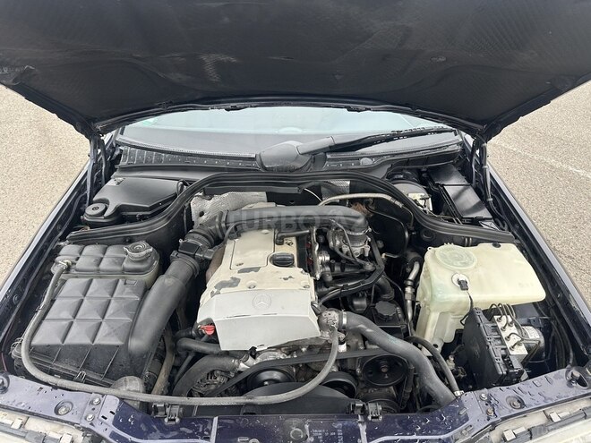 Mercedes C 200 2000, 219,000 km - 2.0 л - Gəncə