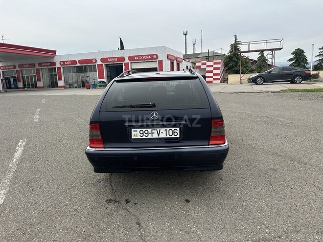 Mercedes C 200 2000, 219,000 km - 2.0 л - Gəncə