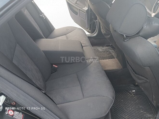 Mercedes E 320 2001, 250,000 km - 3.2 l - Sumqayıt