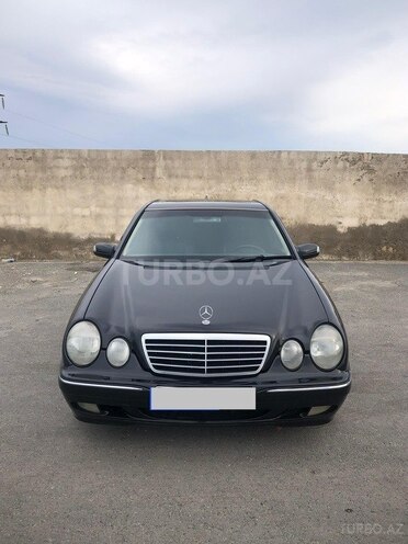 Mercedes E 240 2002, 365,200 km - 2.4 l - Sumqayıt