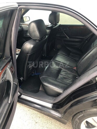 Mercedes E 240 2002, 365,200 km - 2.4 l - Sumqayıt