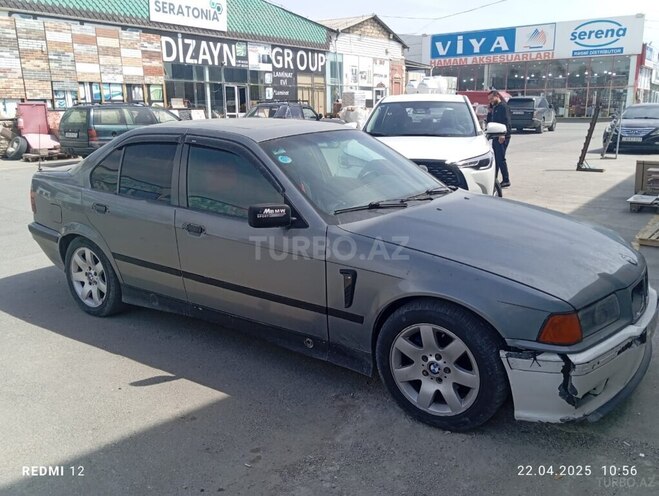 BMW 318 1991, 133,500 km - 1.8 l - Bakı