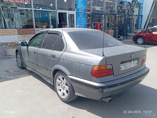 BMW 318 1991, 133,500 km - 1.8 l - Bakı
